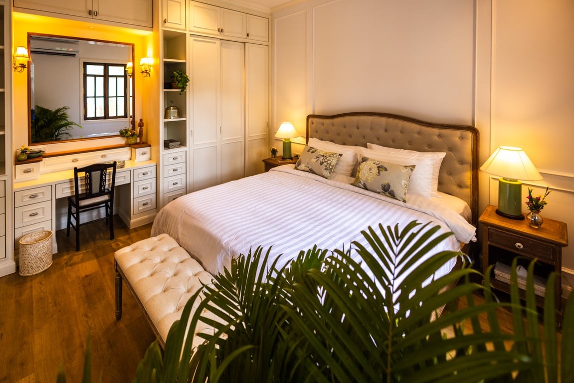 The Celadon Suite 6