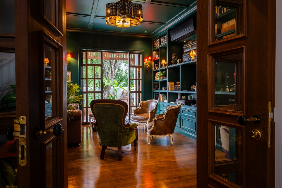 Library at Baan SaranTaya
